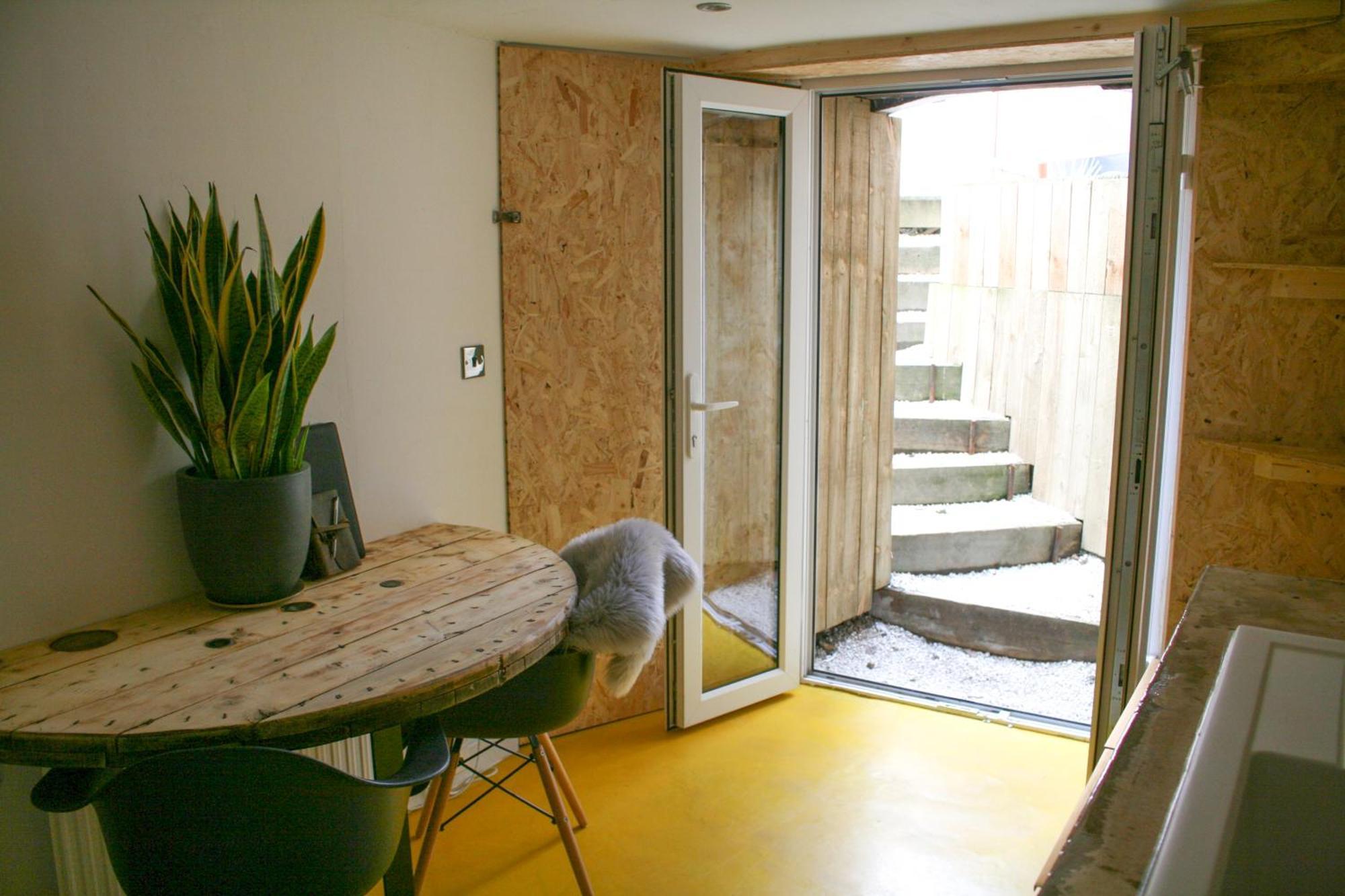 Fern Studio 1 Bedroom Apartment Llangollen Extérieur photo